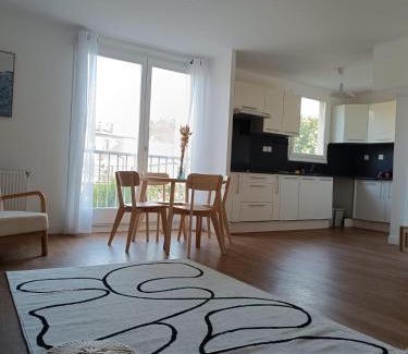 Aubervilliers Apartment | Confort 50m2 proche stade