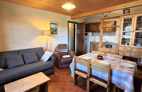 Notre-Dame-de-Bellecombe Apartment | Confortable 2 pièces, Wi-Fi, parking, à 100m des pistes - Notre-Dame-de-Bellecombe - FR-1-595-98