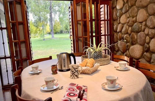 General San Martin House | confortable and well located house near winerys