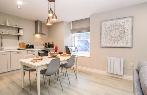 Kendal Cottage | CONISTON, pet friendly, character holiday cottage in Kendal
