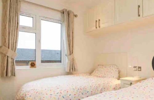 Okehampton Ski Chalet | Conker's Lodge on Ashbury Resort, Dartmoor Devon