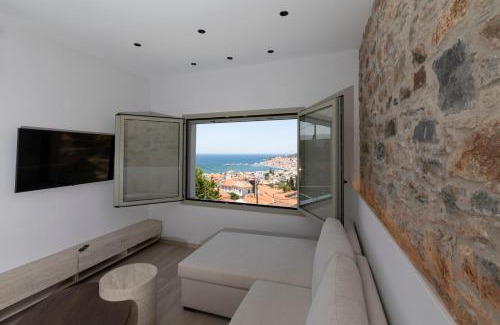 Vathi Apartment | Constantine's Residence