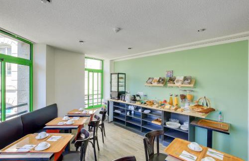 Saint-Brieuc Hotel | Contact Hôtel du Champ de Mars de Saint-Brieuc