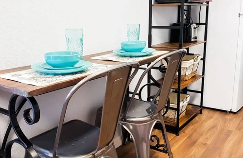 Estrella Cottage | Container-Home with Wi-Fi & 3mi from Downtown Phxnn