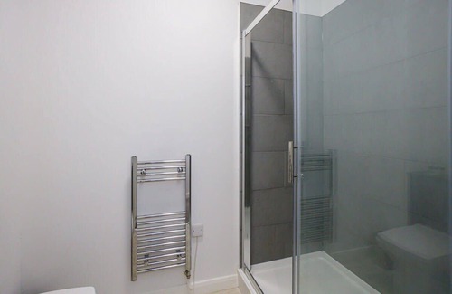 Bolton Apartment | Contemporary 1 Bed Apartment, Central Bolton