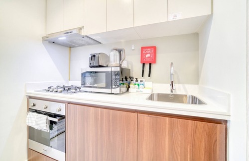 Downtown Dubai Apartment | Contemporary 1BR at Vera Tower Business Bay by Deluxe Holiday Homes