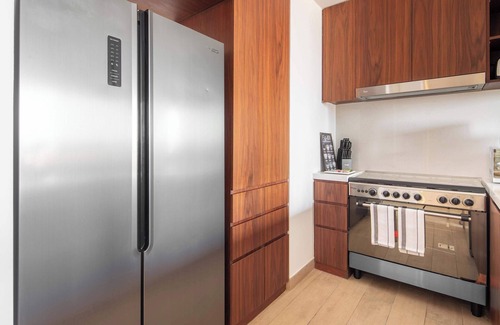 Dubai Apartment | Contemporary 2BR Close Distance to La Mer Beach