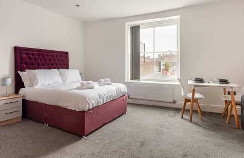 Doncaster Apartment | Contemporary Budget Studio in Central Doncaster