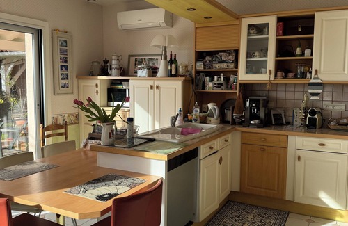 Villeneuve-sur-Lot House | Contemporary home open to nature: happy family days.
