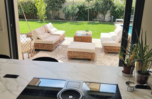 Gemenos House | Contemporary house with heated pool, close to beaches and calanques