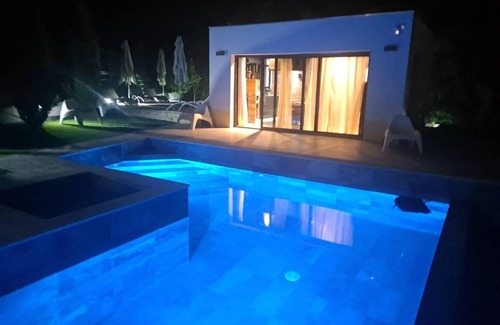 Mougins Villa | Contemporary villa 10 minutes from Cannes