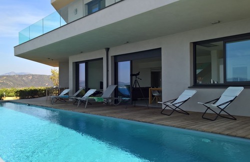Pietrosella Villa | CONTEMPORARY VILLA EXCEPTIONAL VIEW