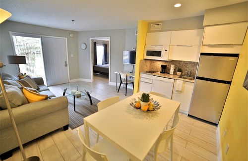 Florida Central Atlantic Coast Villa | Contemporary Villa next to Disney