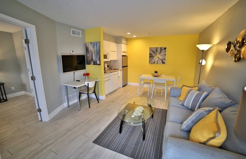 Florida Central Atlantic Coast Villa | Contemporary Villa next to Disney