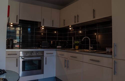 Salford Apartment | Contractors & Tourist Have - Long Term Stay Discount, Media City UK Manchester