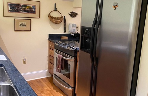 Gainesville Apartment | Convene With Nature With First Class Amenities! Create Memories! - Free Bike Use