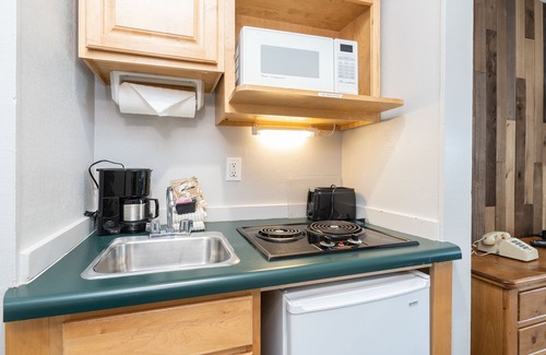 Telluride Hotel | Convenient and Affordable Hotel Room in Telluride