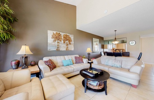 Sunrise Villas Condo | Convenient, dog-friendly condo w/shared tennis, spa, heated pool
