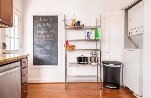 Wilmington House | Convenient home in Little Italy w/off street PK