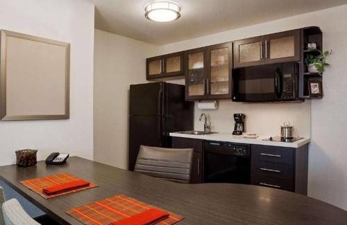 Fossil Creek House | Convenient Location! Pets Allowed, Free Parking Onsite