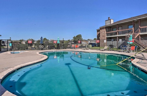 Odessa Condo | Convenient Odessa Retreat ~ 7 Mi to Downtown!
