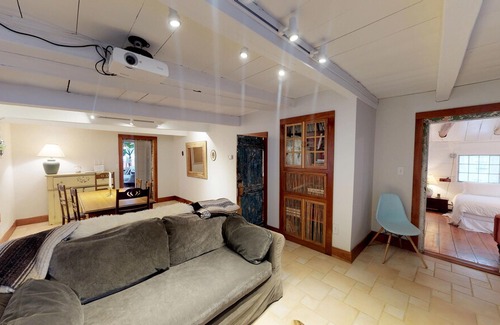 Woodstock House | Converted Barn with Waterfall, Walk to Town