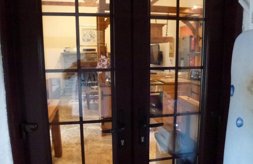 Llandeilo House | CONVERTED CHAPEL