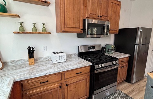 Duck Creek Village Cabin | Cool cabin with AC in Duck Creek Village - 2 bedrooms