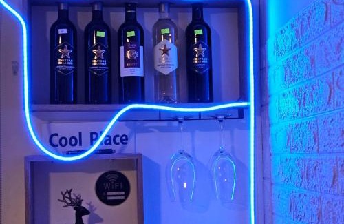 Ramat Gan Apartment | Cool place - חדרים דלוקס - ליד בי"ח "שיבא"-"בלינסון"-"בר אילן"-"מכללת ר"ג" - חניית רכבים חינם זמינה 24-7 -חשבונית מס