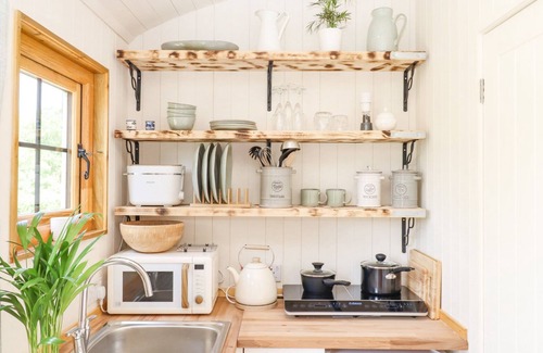 Combeinteignhead Cottage | Coombe Valley Shepherd's Hut