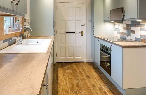 Nairn Cottage | COORIE DOON, family friendly, character holiday cottage in Nairn