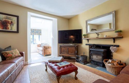 Dulverton House | Copper Beech Cottage