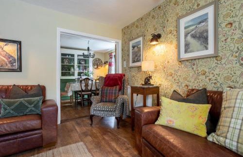 Dulverton House | Copper Beech Cottage