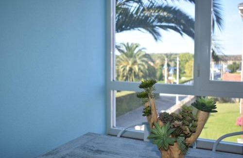 Suances Apartment | Coqueto y cómodo apartamento con piscina y padel - dos habitaciones