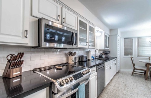 Bay Area House | Coral Cove on Ocean View