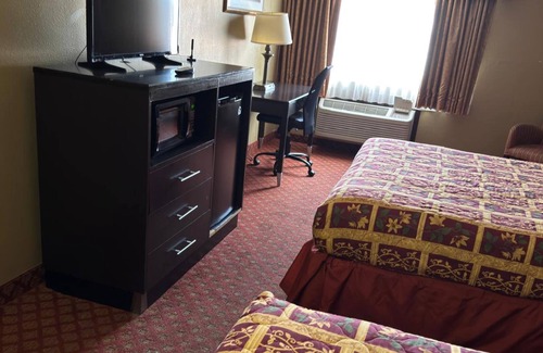 Oklahoma City Hotel | Coratel Inn & Suites by Jasper Santa Fe OKC