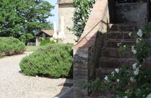 Colle di Val d'Elsa Apartment | CORBEZZOLO apt with 2 bedrooms in Tuscan countryside between Siena and Florence