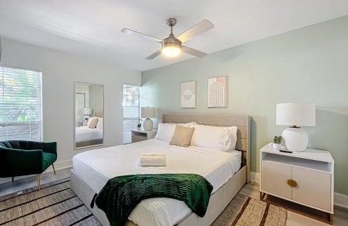 Lauderdale Harbours Apartment | Cordova Arms By Rocketstay