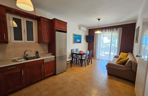 Glyfada Apartment | Corfu Glyfada Menigos Resort 5-8
