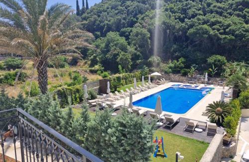 Paleokastritsa Hotel | Corfu valley view