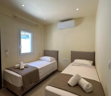 Paleokastritsa Hotel | Corfu valley view
