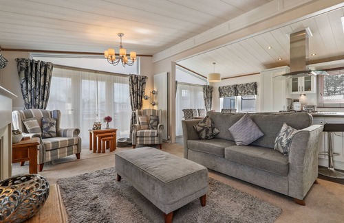 Penally House | Cormorant - Luxury Lodge, Close to the Beach