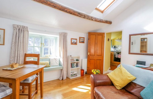 Penny Bridge Cottage | CORN COTTAGE, pet friendly in Water Yeat, Coniston Water
