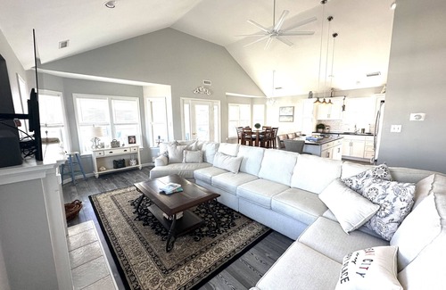 South End House | Corner Bay & Beach View 4-bedroom house in Ocean City