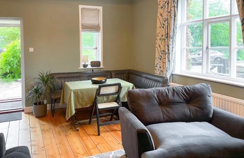Homersfield House | Corner Cottage