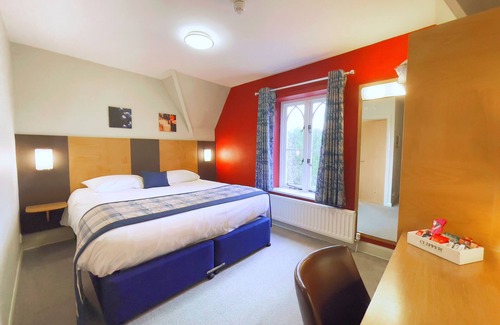 Taunton Hotel | Corner House Hotel