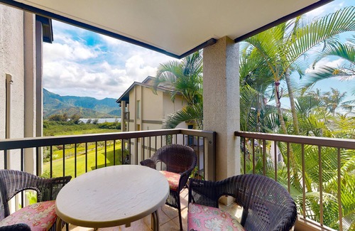 Princeville Condo | Corner studio with mountain/bay views, lanai, AC, 2 pools & 8 tennis courts