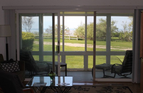 Brewster Condo | Corner unit with Bay Views!