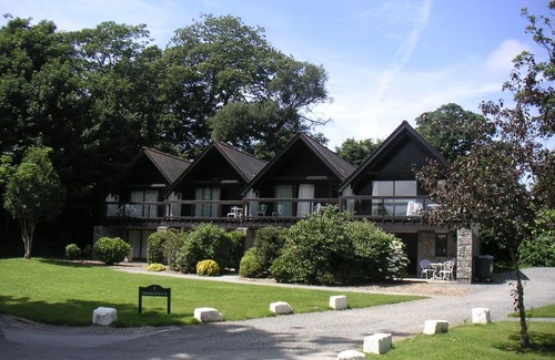 Praze-An-Beeble Resort | Cornwall holiday home sleeps 8 on 5* estate near St Ives: 17-24 July 2021
