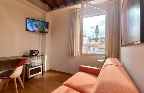 Duomo Apartment | Corso Double - One Bedroom Apartment, Sleeps 2